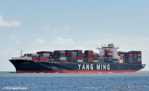 vessel Ym Upsurgence IMO: 9462720, Container Ship
