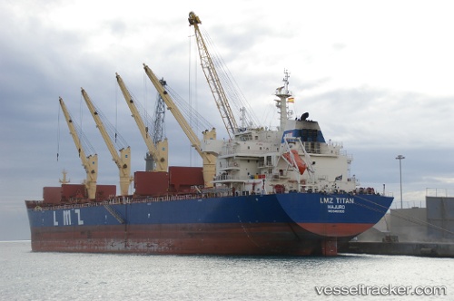vessel Lmz Titan IMO: 9466908, Bulk Carrier
