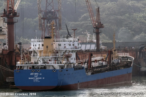 vessel Shanti Sagar 4 IMO: 9471147, Hopper Dredger
