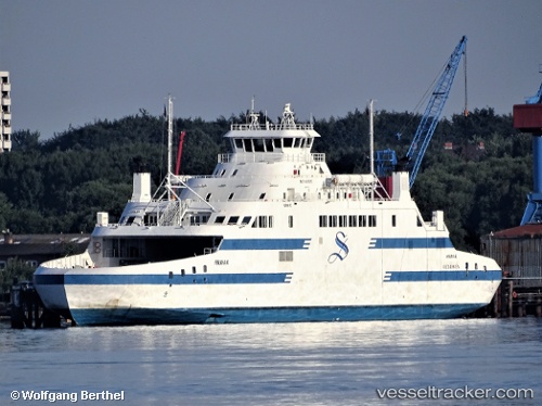 vessel KAMUTIK W IMO: 9481805, Passenger/Ro-Ro Ship (vehicles)