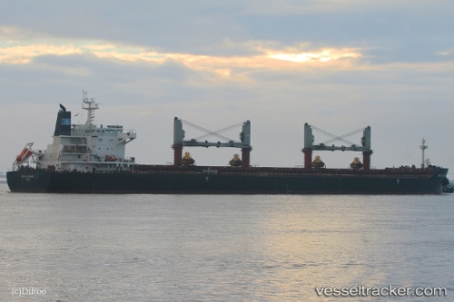 vessel Genco Aquitaine IMO: 9490624, Bulk Carrier
