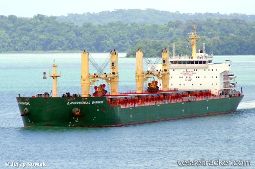vessel UNIVERSAL BANGKOK IMO: 9500821, Bulk Carrier