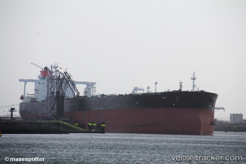 vessel Izki IMO: 9500924, Crude Oil Tanker
