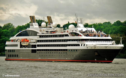 vessel Laustral IMO: 9502518, Cruise Ship
