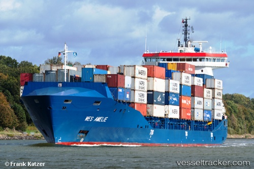 vessel Wes Amex5 IMO: 9504059, Container Ship
