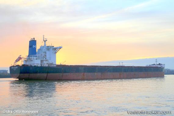 vessel Cape Breeze IMO: 9518919, Bulk Carrier
