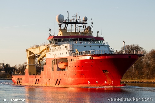 vessel '319210400' IMO: 9523378, 
