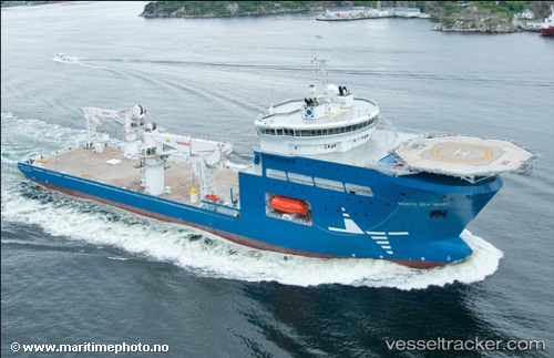 vessel North Sea Giant IMO: 9524073, Offshore Support Vessel
