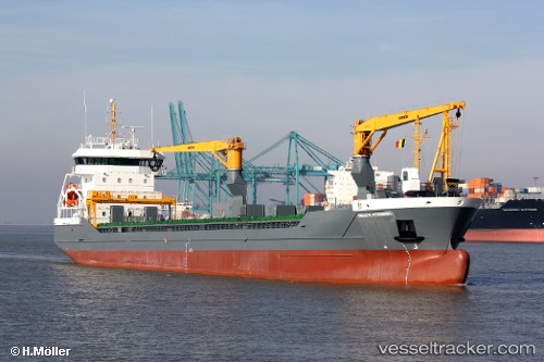 vessel Tide Navigator IMO: 9526083, Multi Purpose Carrier
