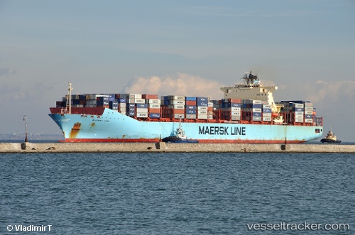 vessel Maersk Lima IMO: 9526875, Container Ship

