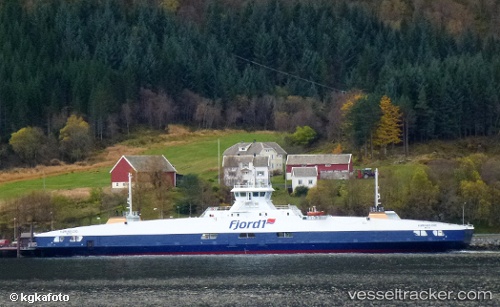 vessel Hjorundfjord IMO: 9528471, Passenger Ro Ro Cargo Ship
