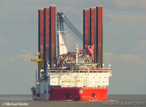 vessel 413295570 IMO: 9530096, 