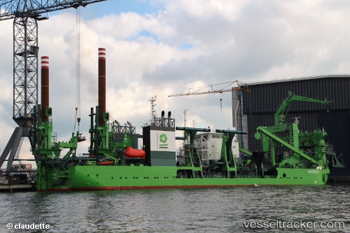 vessel Ambiorix IMO: 9539872, Dredger
