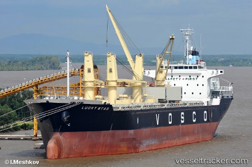 vessel Lucky Star IMO: 9542582, Bulk Carrier
