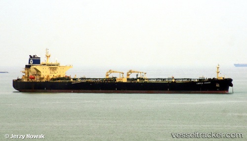 vessel Mt United X IMO: 9548172, Oil Products Tanker
