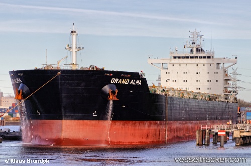 vessel '636019399' IMO: 9566825, 
