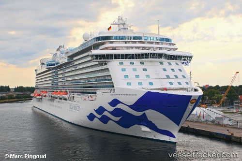 vessel Regal Princess IMO: 9584724, Cruise Ship
