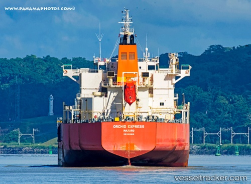 vessel Orchid Express IMO: 9609641, Oil Products Tanker

