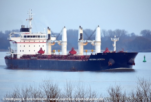 vessel '636093002' IMO: 9609706, 