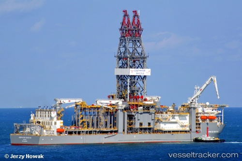 vessel Deepwater Invictus IMO: 9620592, Drilling Ship
