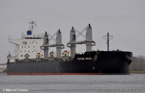 vessel EXPLORER EUROPE IMO: 9632985, Bulk Carrier