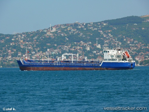 vessel Gloster 1 IMO: 9640463, Oil Products Tanker
