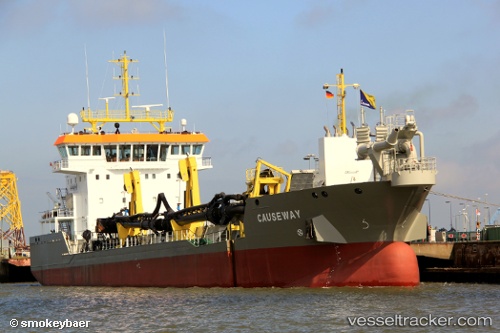 vessel Causeway IMO: 9653197, Hopper Dredger

