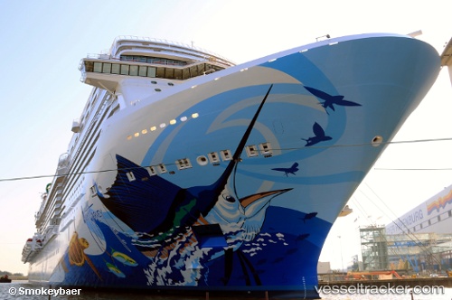 vessel Norwegian Escape IMO: 9677076, Cruise Ship
