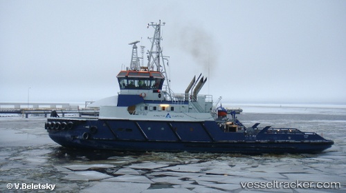vessel Ahto IMO: 9682435, Tug
