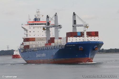 vessel Seatrade Red IMO: 9690107, Container Ship

