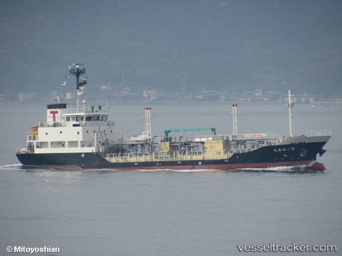 vessel Hakuryo Maru No.2 IMO: 9690339, Oil Products Tanker
