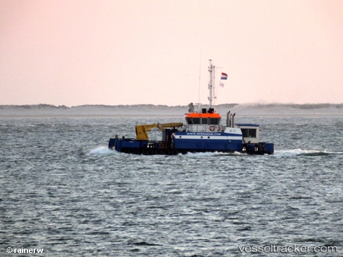 vessel Coastal Chariot IMO: 9704946, Work Repair Vessel
