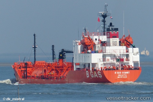 vessel 'BPBXBXRIAAAEAM' IMO: 9710335, 