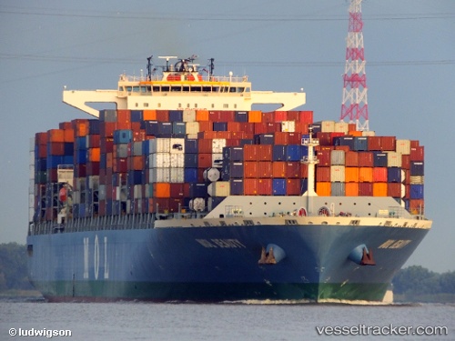 vessel Mol Beauty IMO: 9713349, Container Ship
