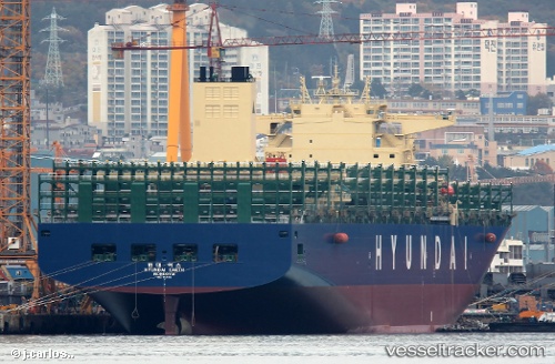 vessel Hyundai Earth IMO: 9725110, Container Ship