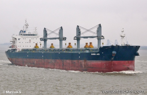 vessel Sunrise Jade IMO: 9732955, Bulk Carrier
