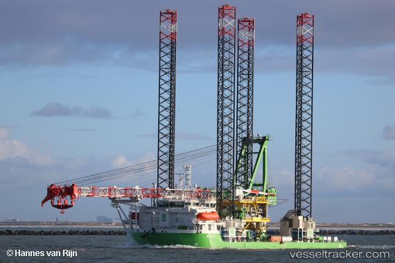 vessel '413279740' IMO: 9769764, 