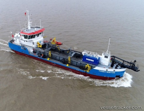 vessel Tommy Norton IMO: 9810446, Hopper Dredger
