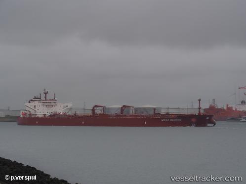 vessel Nordic Aquarius IMO: 9818216, Crude Oil Tanker

