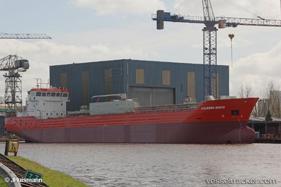 vessel Aalborg White IMO: 9851751, Cement Carrier
